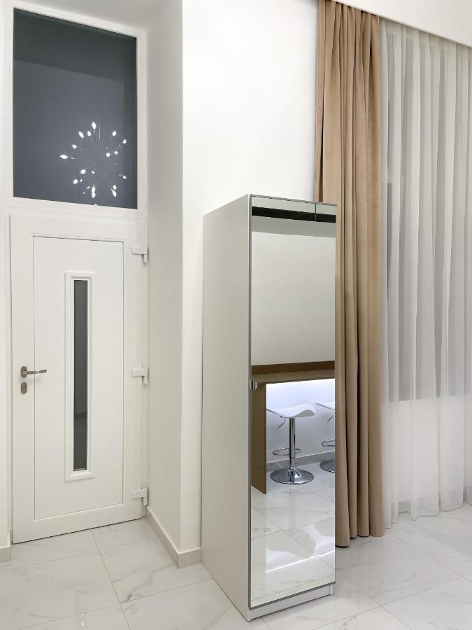 St Stephen Luxury Apartment ブダペスト エクステリア 写真
